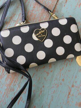 LUV Betsey Johnson Black White Polka Dots ZIP AROUND WALLET Crossbody CLUTCH